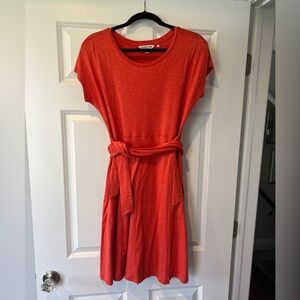 Short sleeve above knee dress